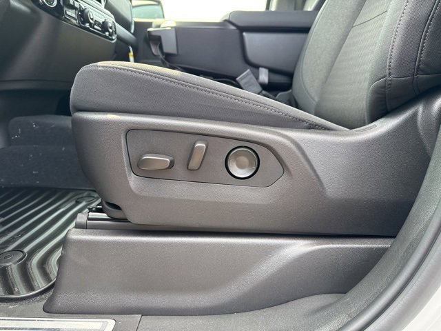 2026 Chevrolet Silverado 1500 LT photo 20