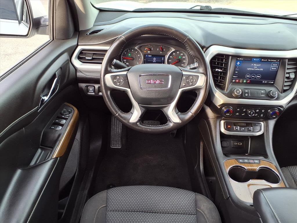 2020 Gmc Acadia SLE photo 12