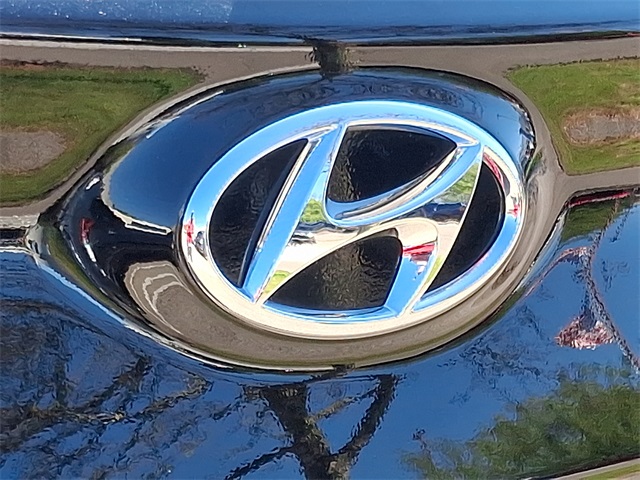 2023 Hyundai Kona SEL photo 26