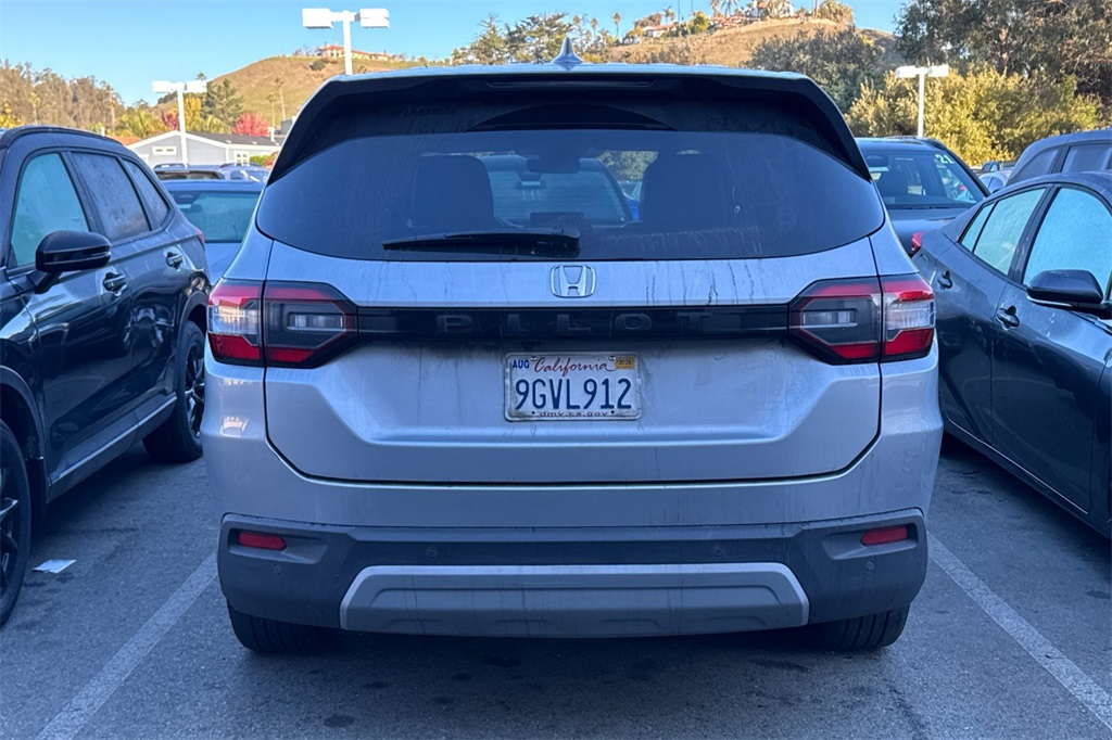 2023 Honda Pilot EX-L photo 2