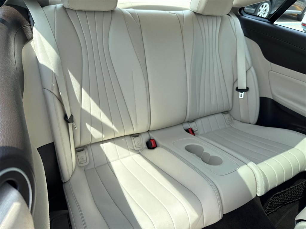 2020 Mercedes Benz E 450 photo 9