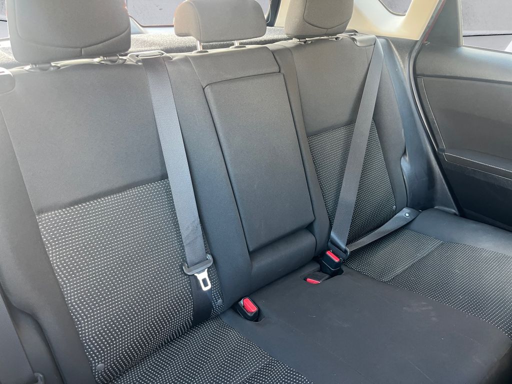 2018 Toyota Corolla iM Base photo 16