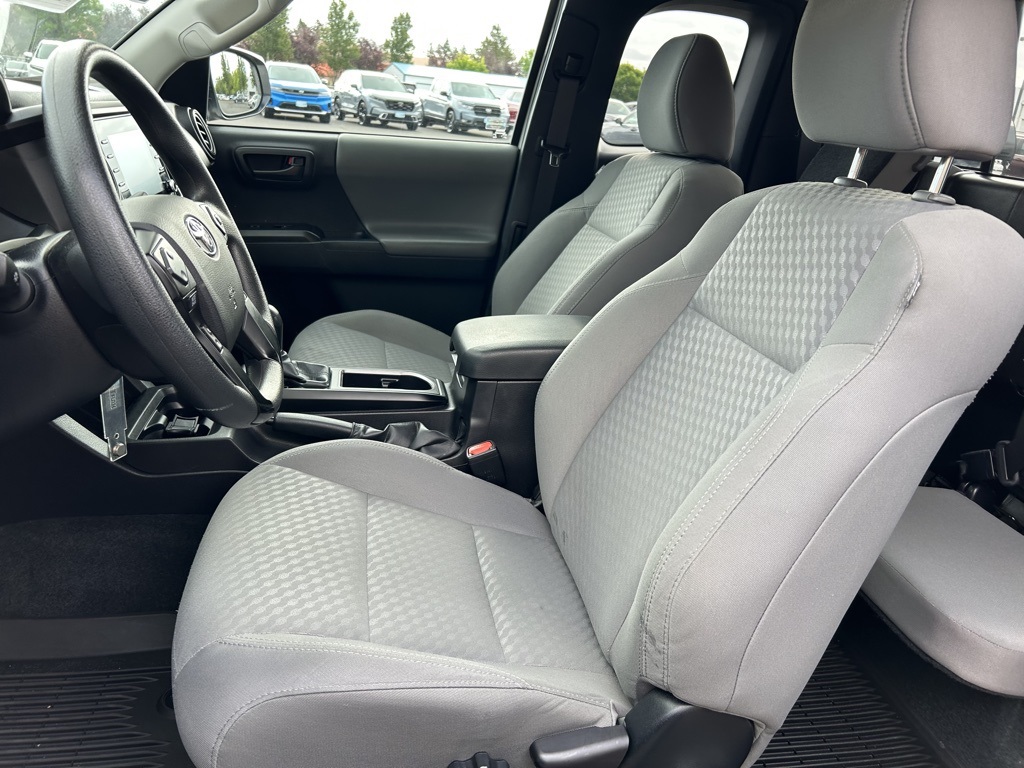 2022 Toyota Tacoma SR photo 23