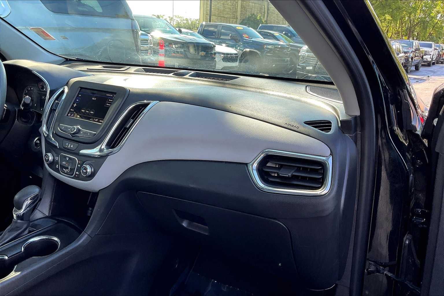 2023 Chevrolet Equinox LS photo 15