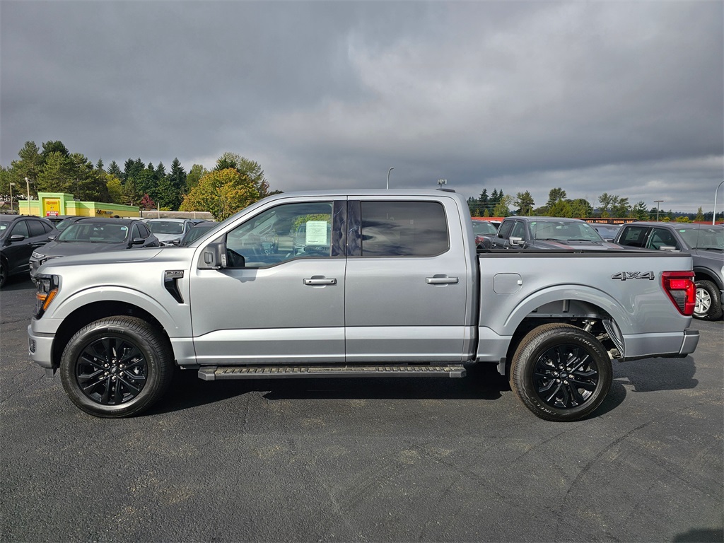 2025 Ford F-150 XLT photo 4