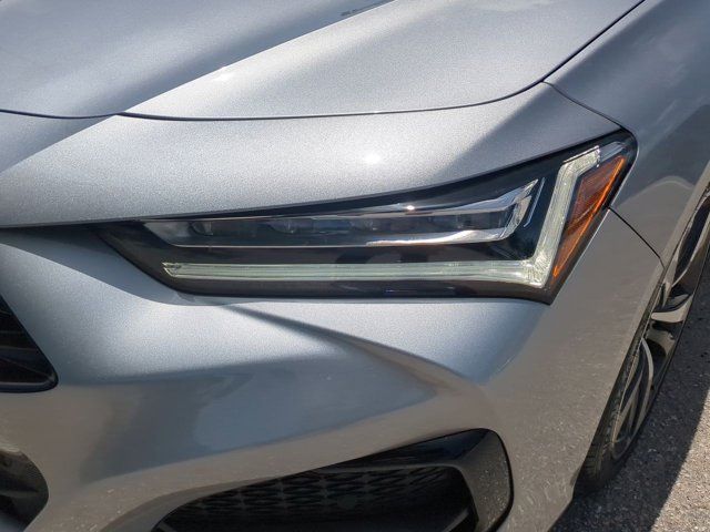 2025 Acura TLX Technology photo 10
