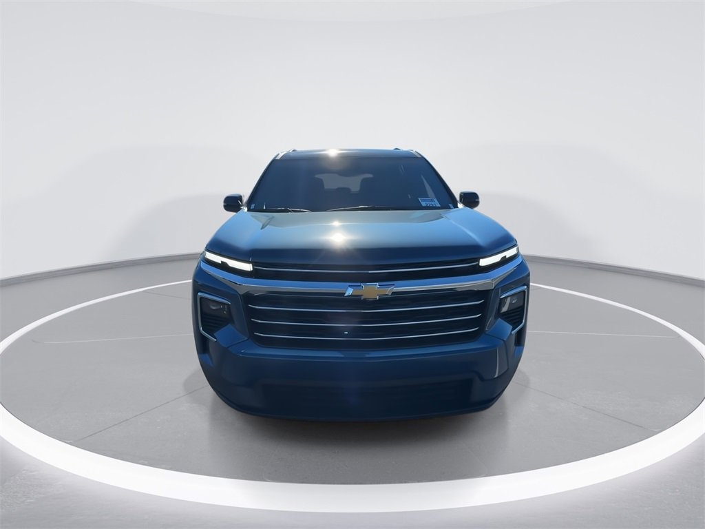 2026 Chevrolet Traverse photo 3