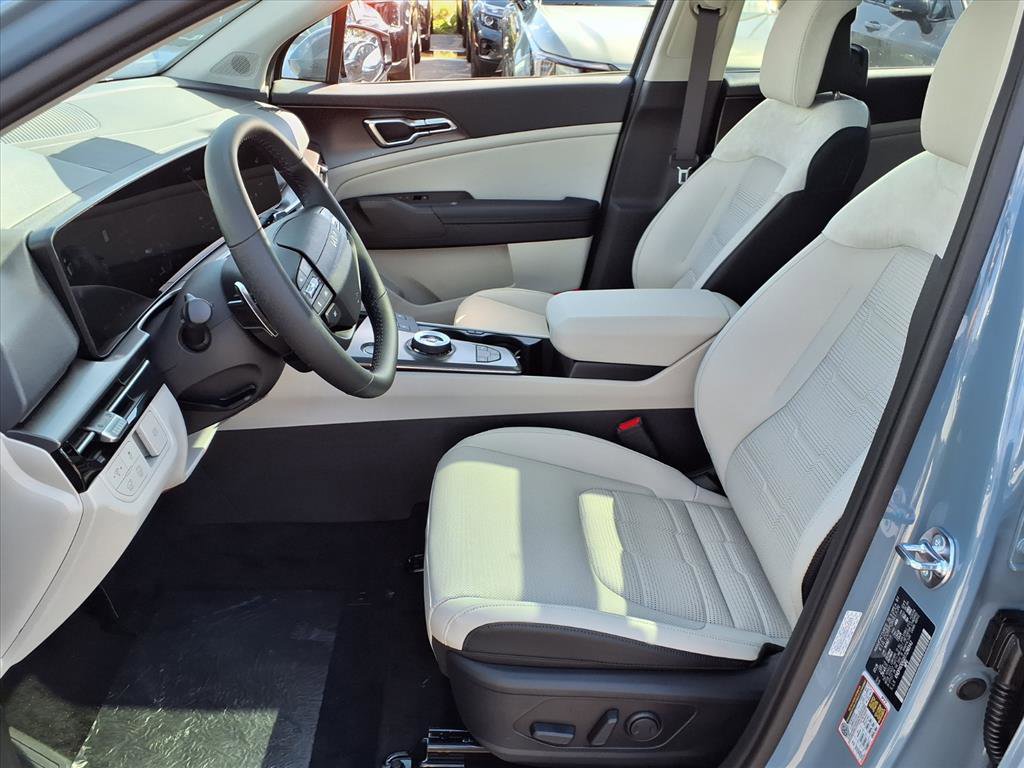 2026 Kia Sportage Hybrid photo 2