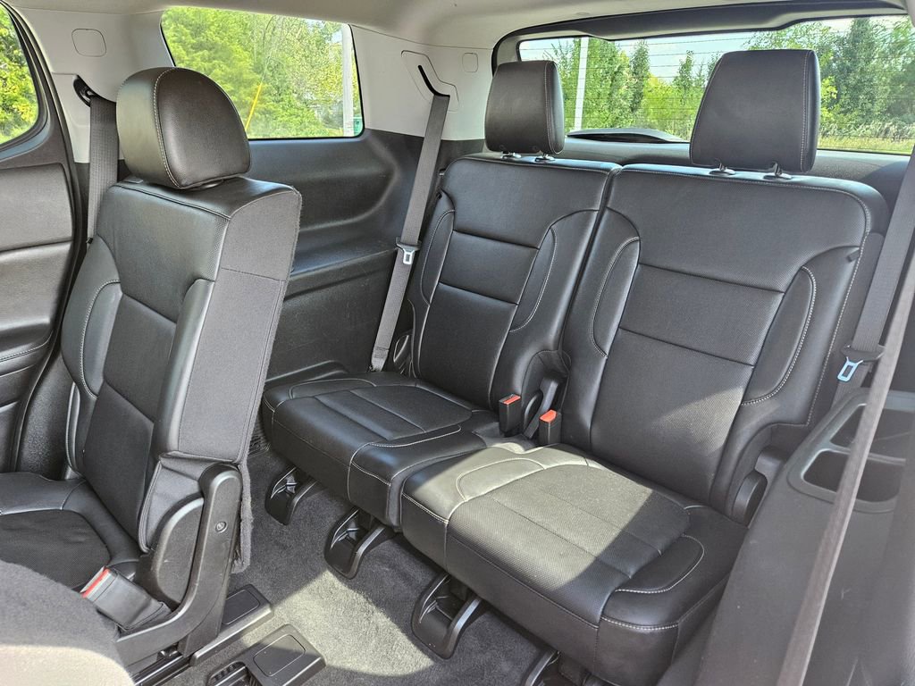 2023 Gmc Acadia SLT photo 23