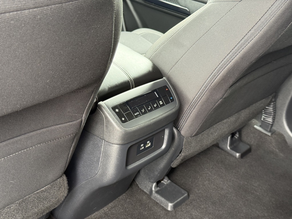 2025 Nissan Pathfinder SV photo 20