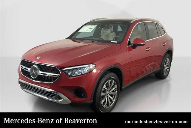 2026 Mercedes-Benz GLC Base's photo