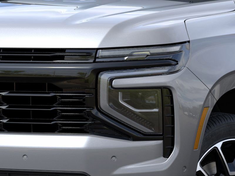 2025 Chevrolet Suburban RST photo 7