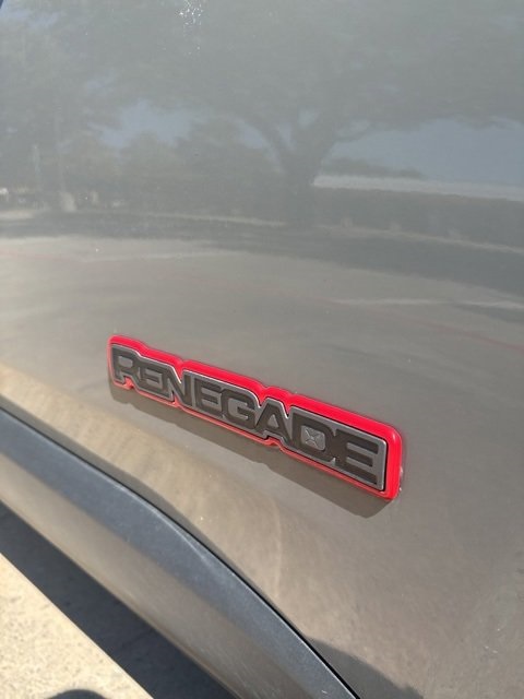 2021 Jeep Renegade Trailhawk photo 10