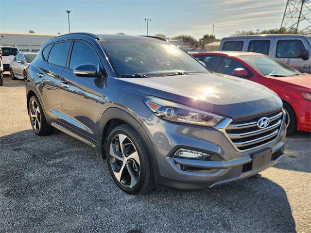 2016 Hyundai Tucson Limited's photo