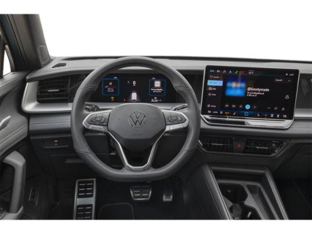 2025 Volkswagen Tiguan SE R-Line Black photo 2