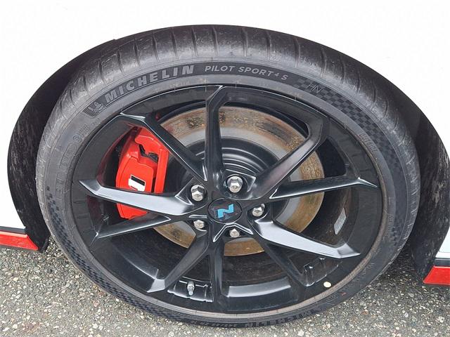 2025 Hyundai Elantra N Base photo 4