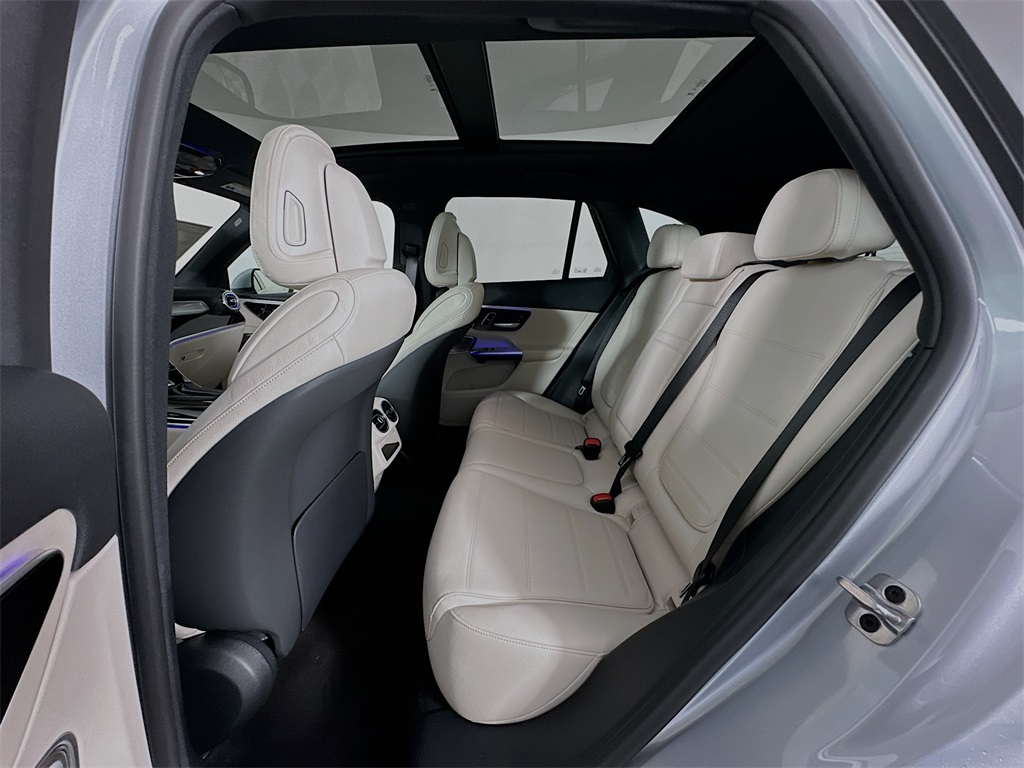 2026 Mercedes Benz GLC 300 4MATIC photo 23