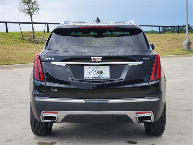 2025 Cadillac XT5 Premium Luxury photo 3