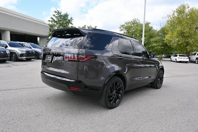 2023 Land Rover Discovery S R-Dynamic photo 3