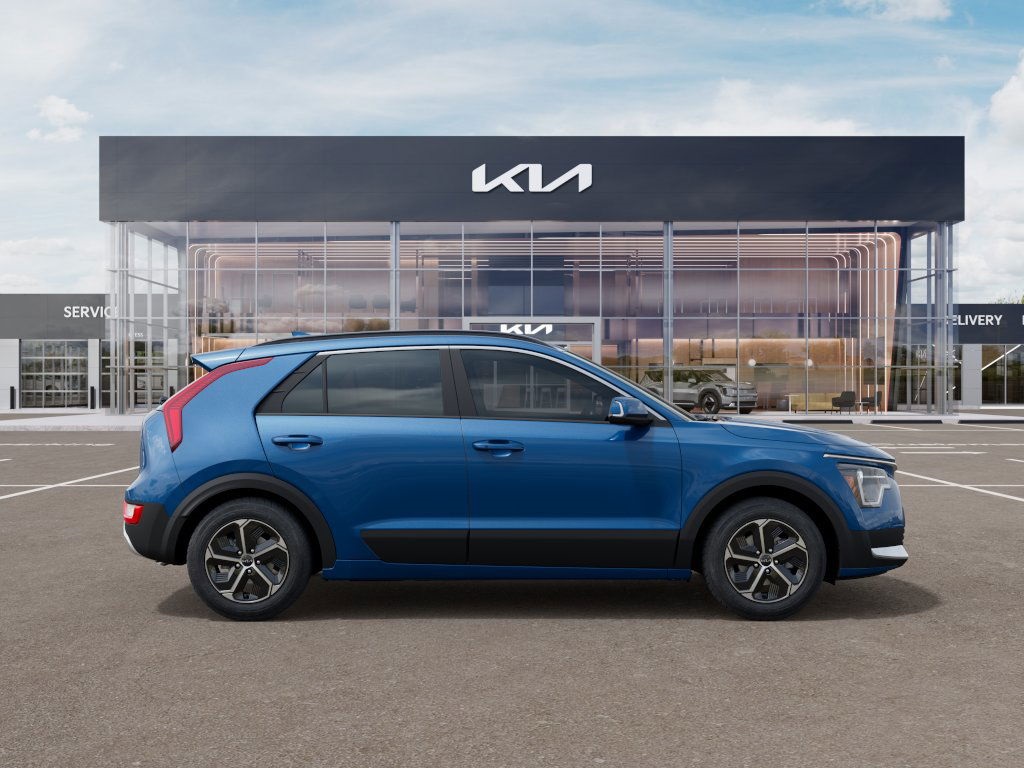 2025 Kia Niro EX photo 6