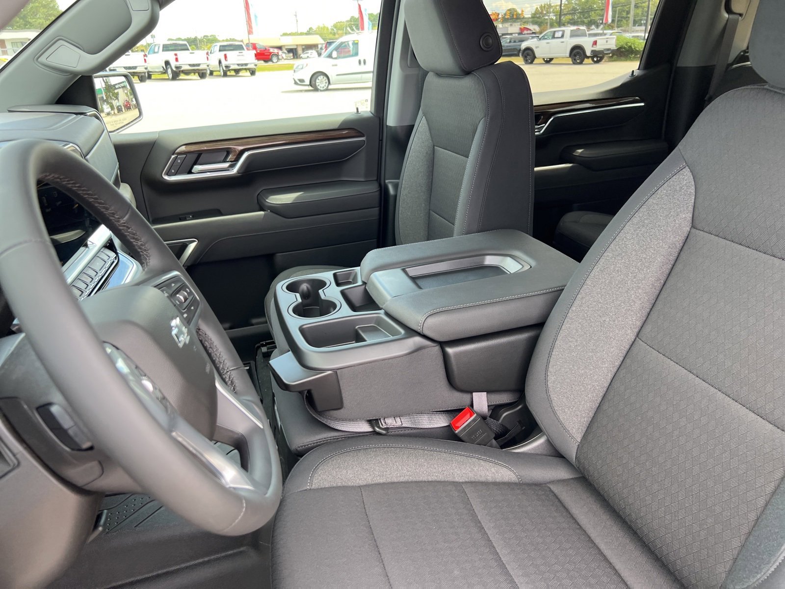 2026 Chevrolet Silverado 1500 RST photo 22