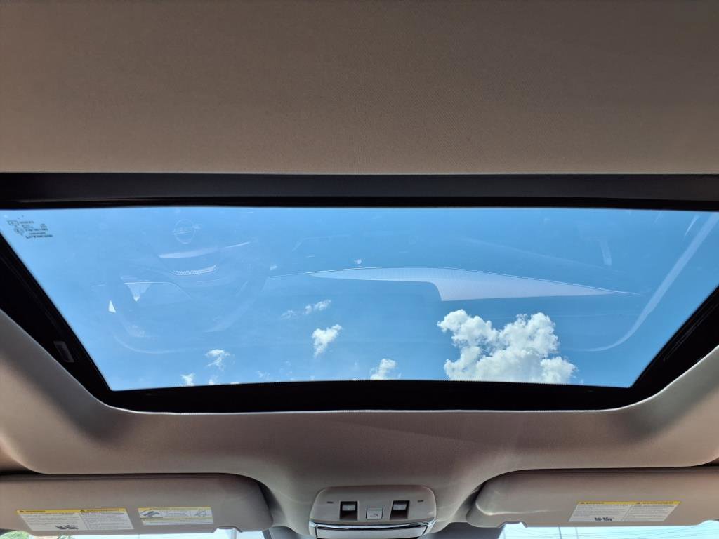 2025 Nissan Murano SL photo 5