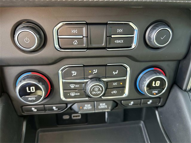 2024 Chevrolet Tahoe Z71 photo 34
