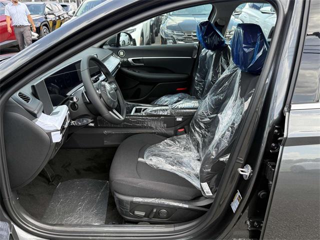 2025 Hyundai Sonata SEL Convenience photo 14