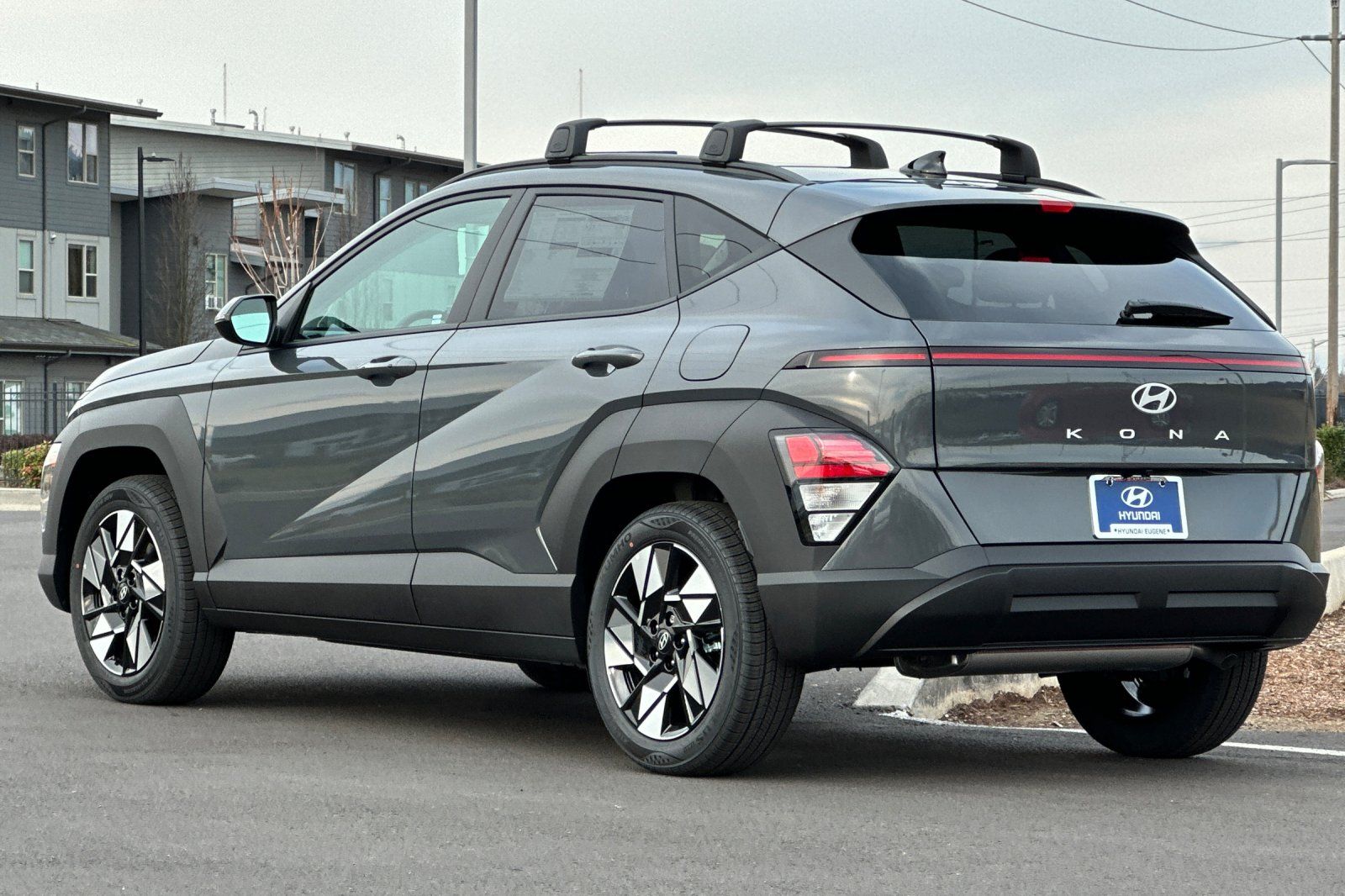 2025 Hyundai Kona SEL photo 4