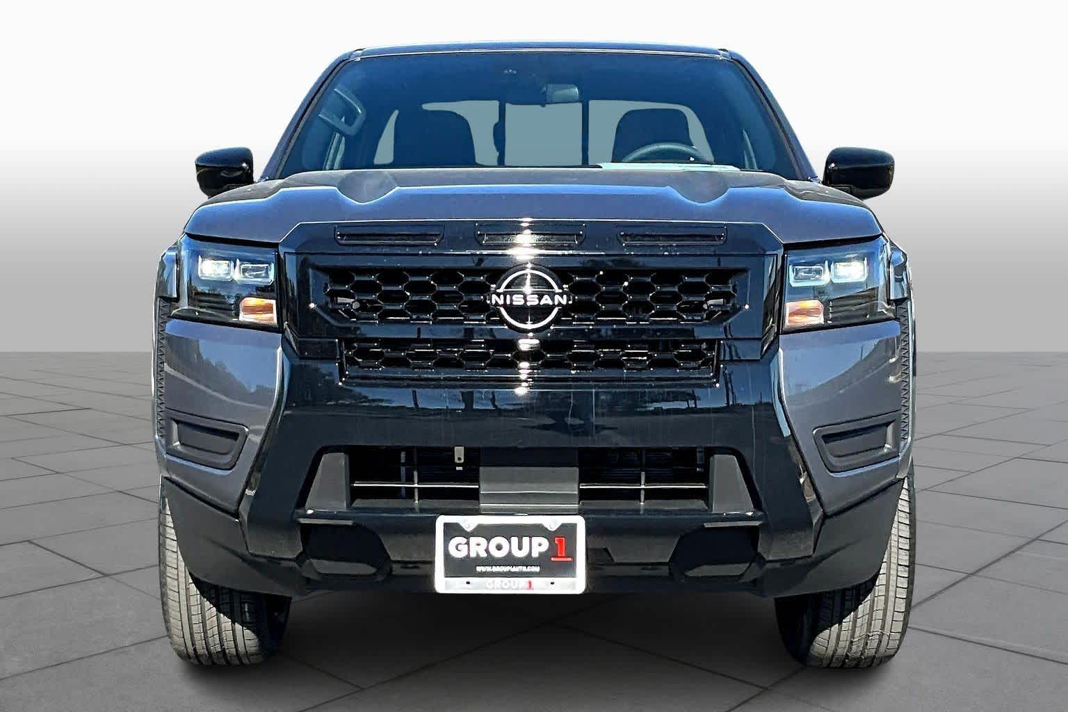 2026 Nissan Frontier SV photo 3