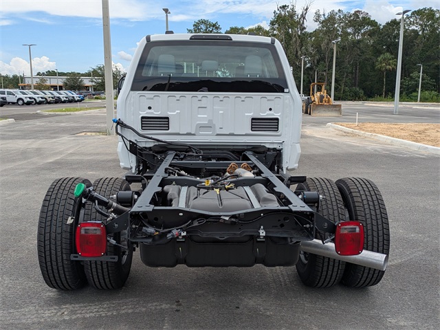 2026 Ford F-350 photo 4