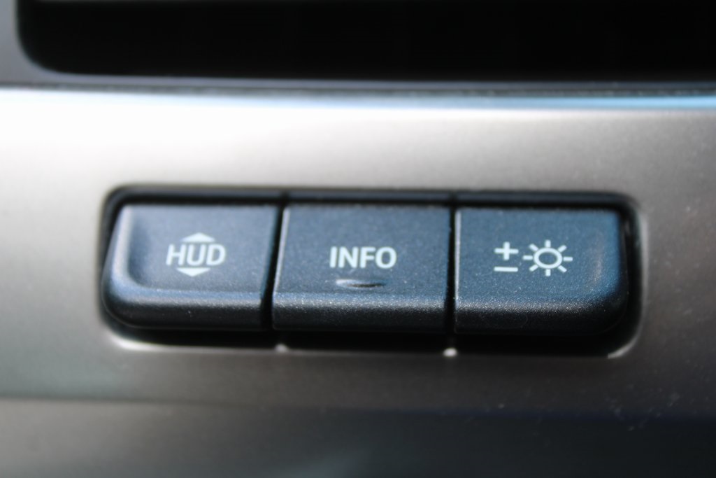 2019 Chevrolet Suburban 1500 Premier photo 29