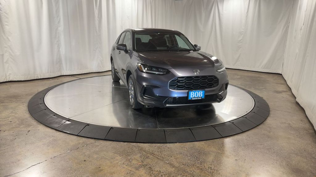 2026 Honda HR-V LX photo 3