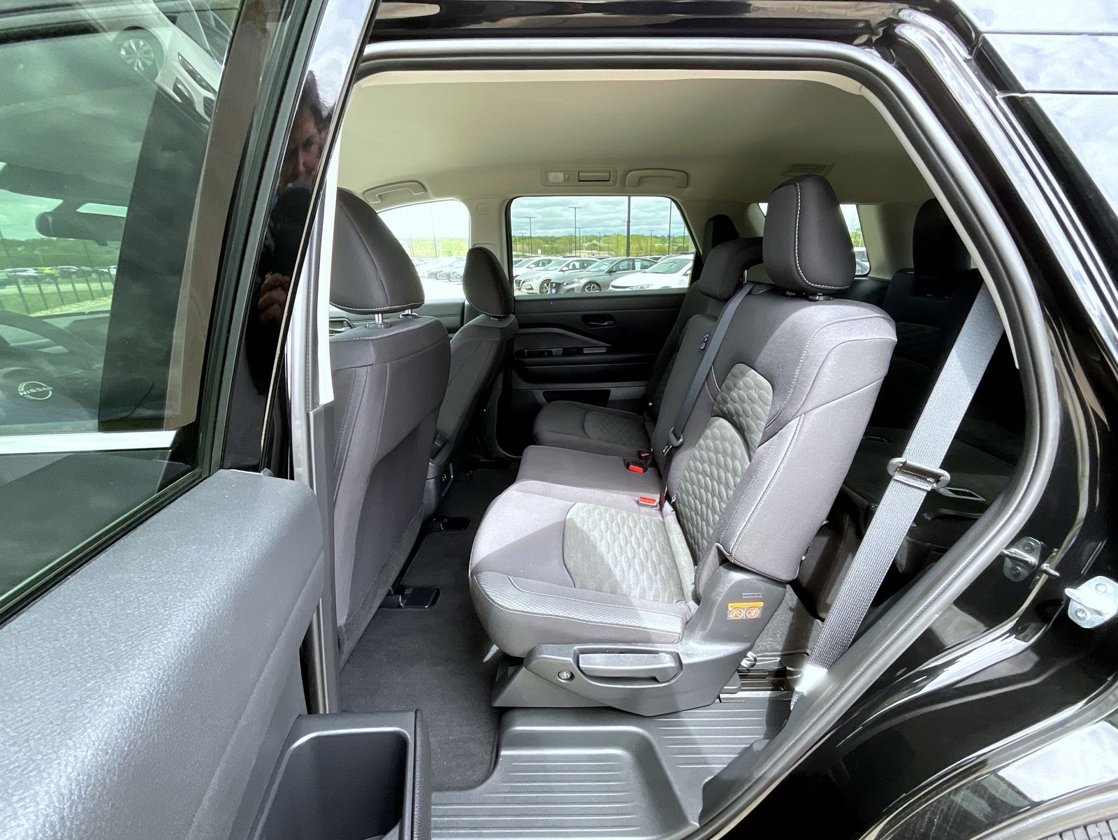 2023 Nissan Pathfinder S photo 21