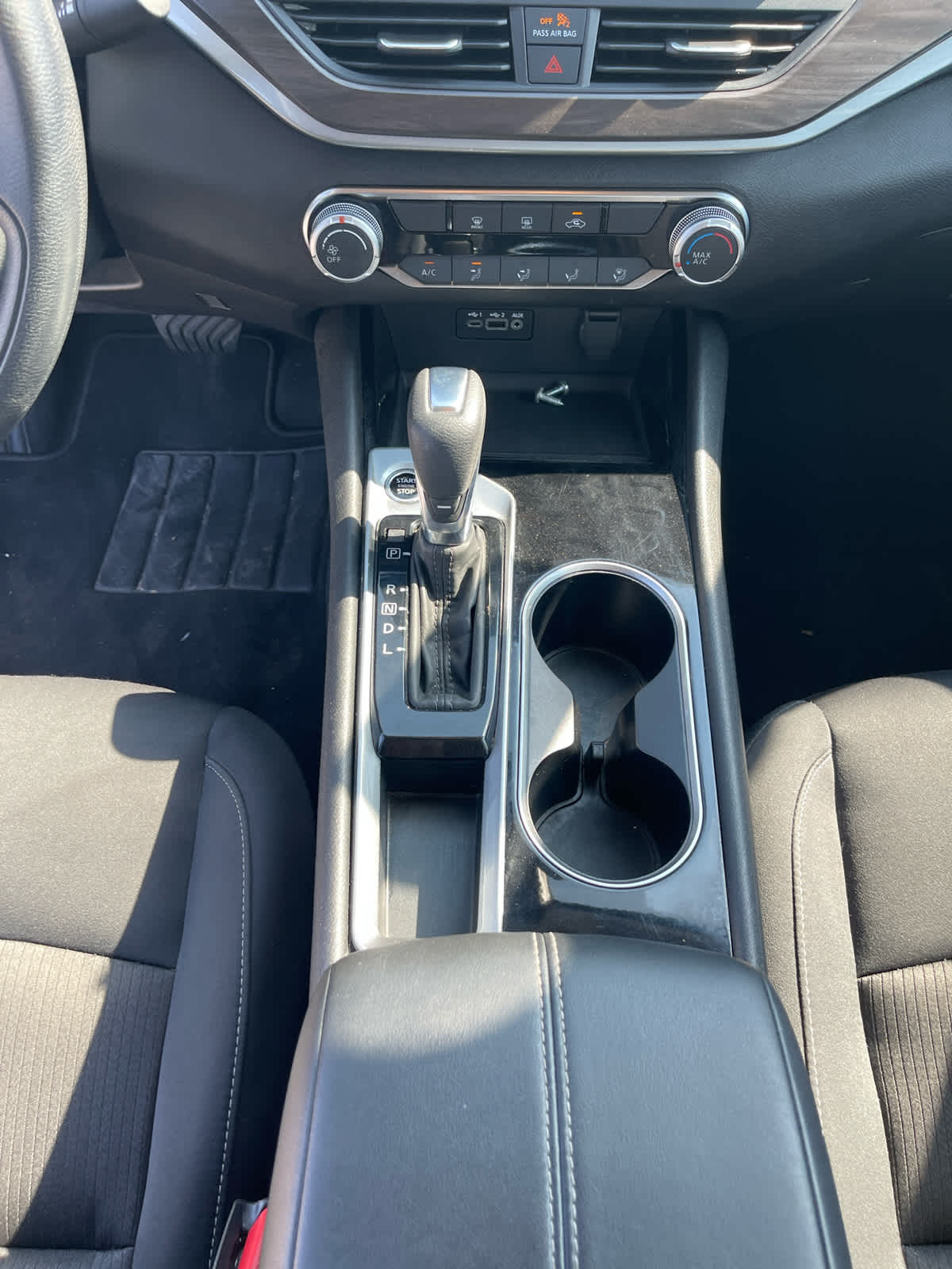 2024 Nissan Altima 2.5 SV photo 10
