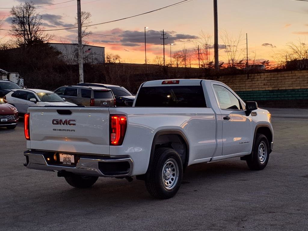 2025 Gmc Sierra 1500 Pro photo 3