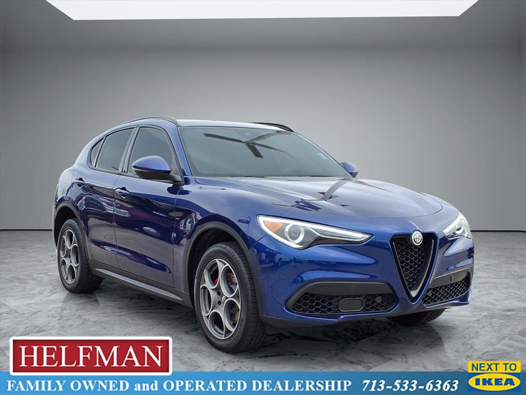 2023 Alfa Romeo Stelvio Sprint's photo