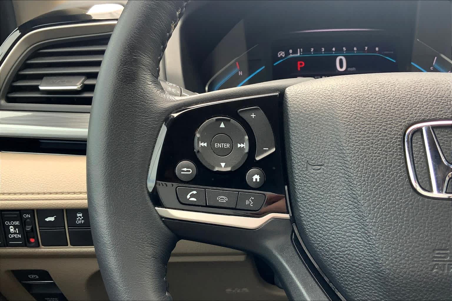 2022 Honda Odyssey Elite photo 21