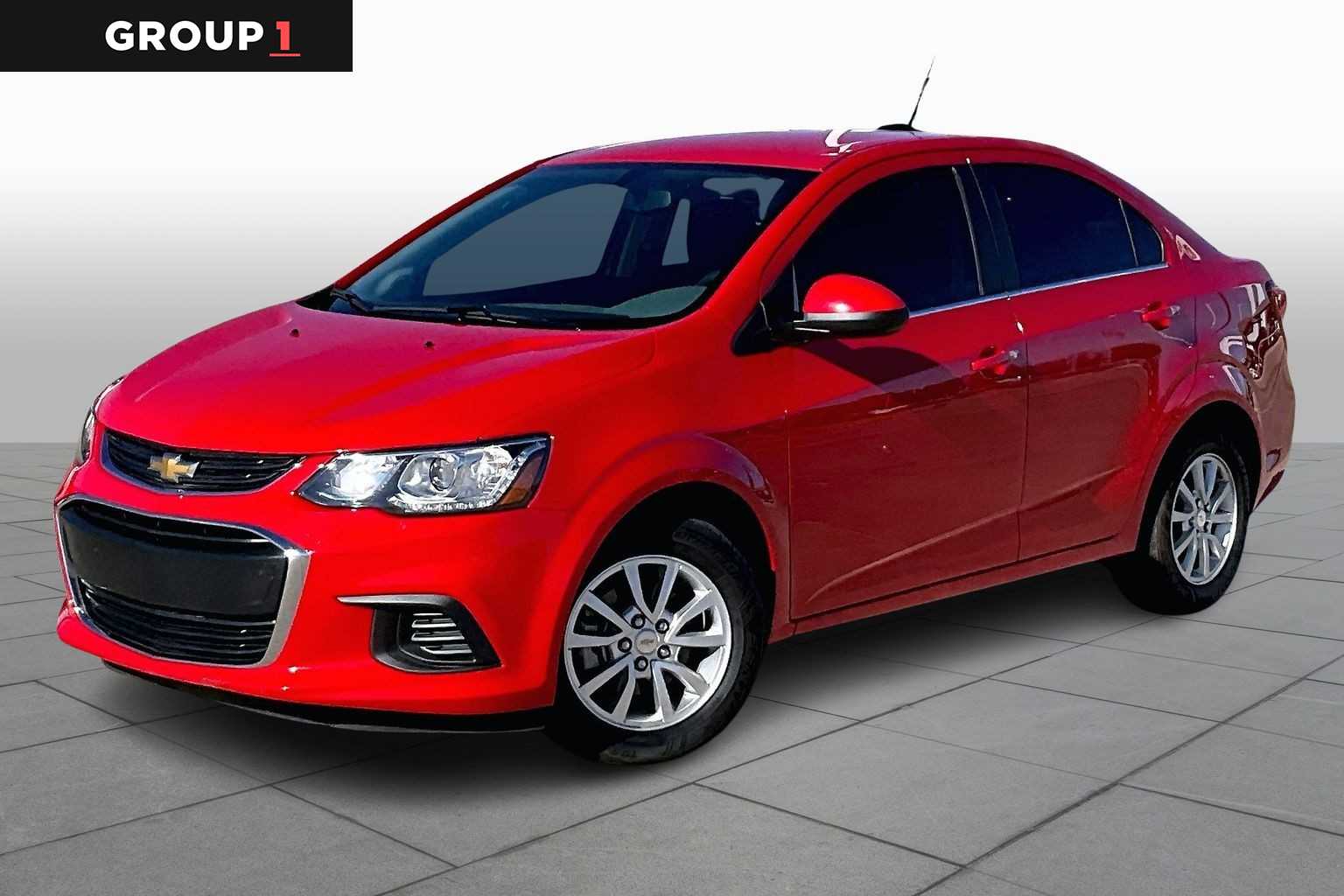 2018 Chevrolet Sonic LT's photo