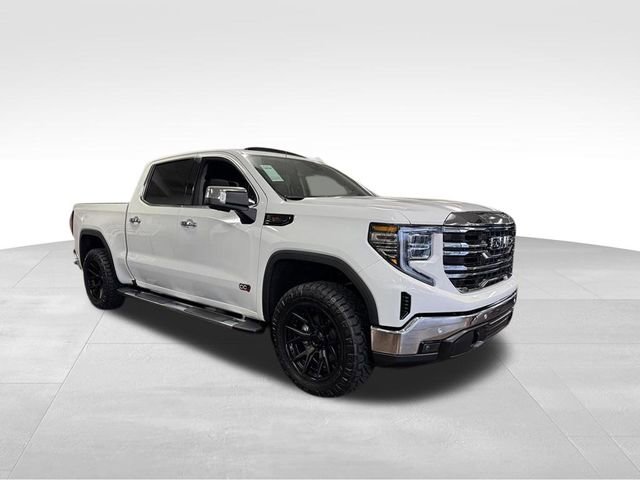 2026 GMC Sierra SLT's photo