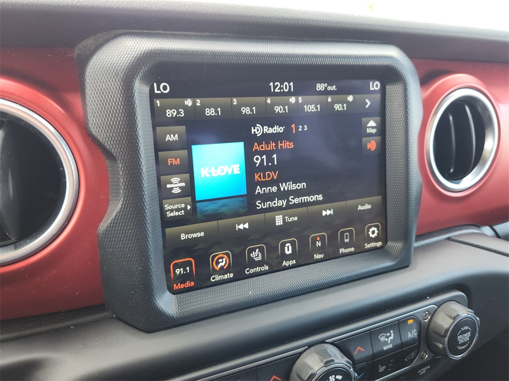 2021 Jeep Gladiator Rubicon photo 12
