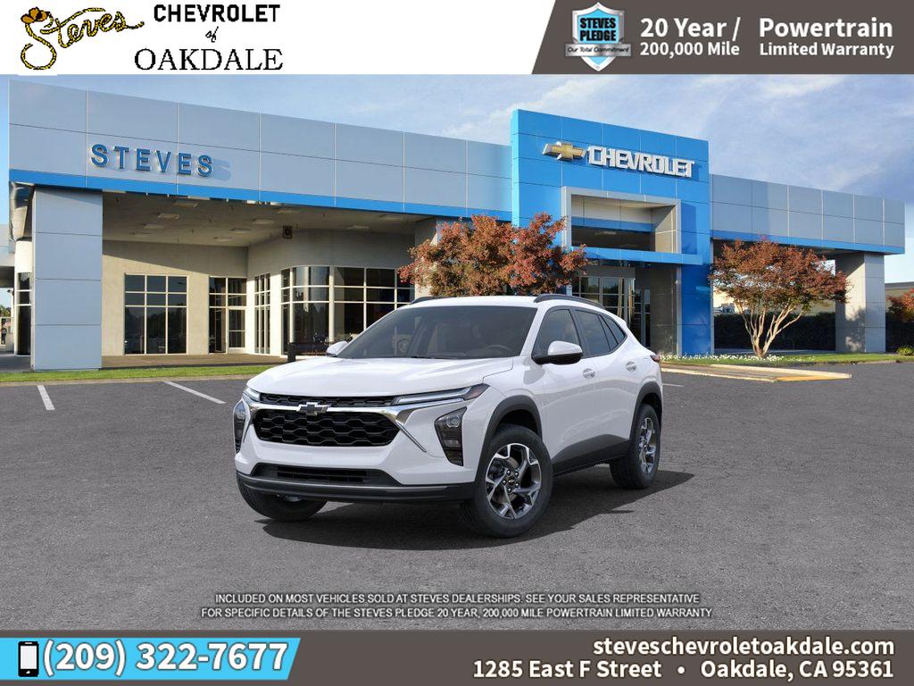 2025 Chevrolet Trax LT photo 8