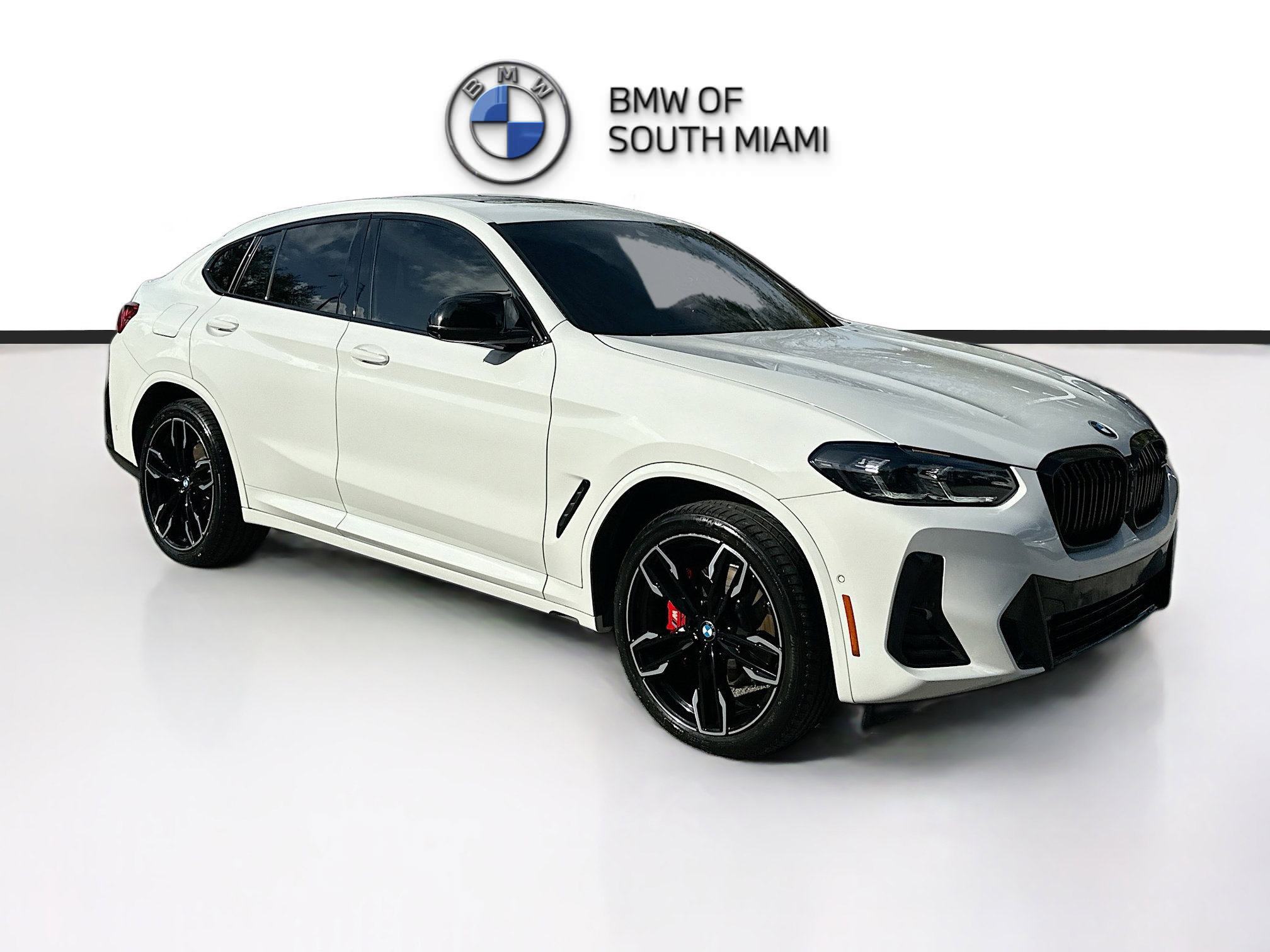 2024 BMW X4 M40i's photo