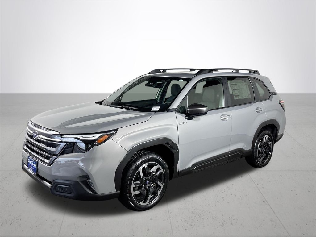 2025 Subaru Forester Premium photo 2