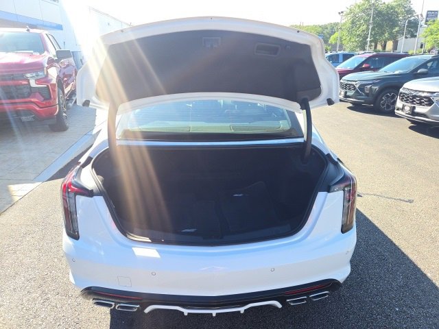 2024 Cadillac CT5 V photo 39