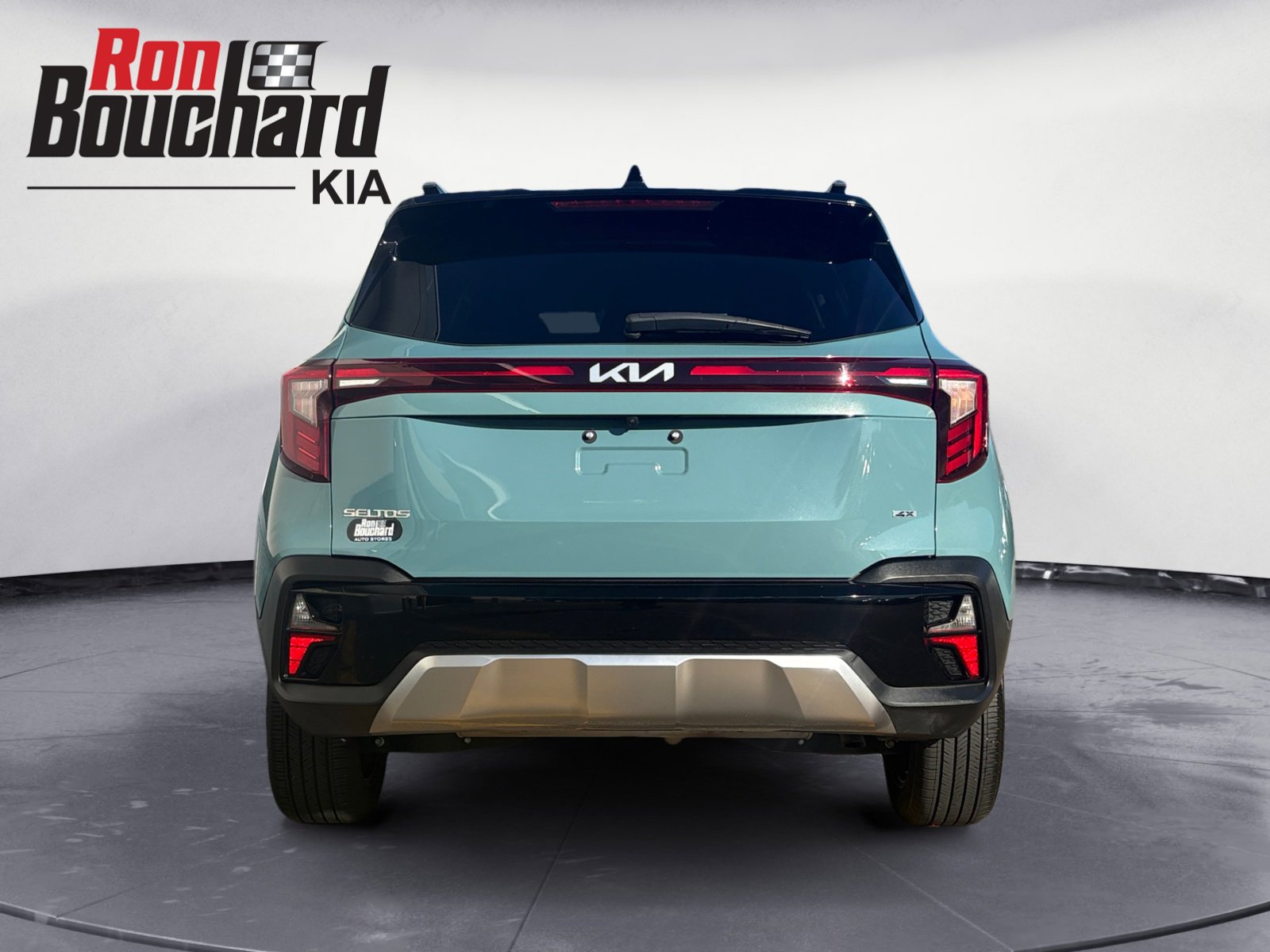 2024 Kia Seltos S photo 3