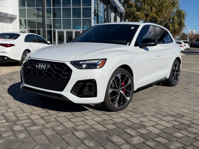 2024 Audi SQ5 Premium Plus's photo