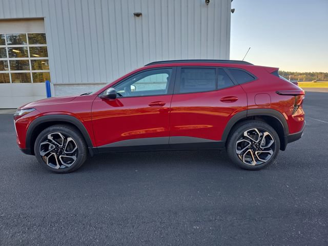 2026 Chevrolet Trax photo 2