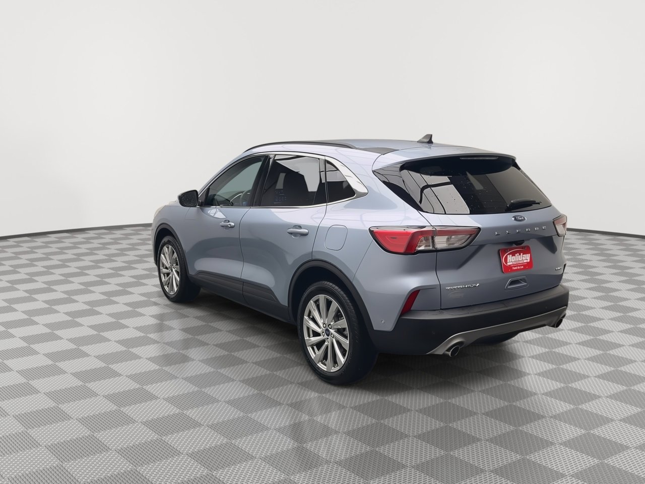 2022 Ford Escape Titanium photo 2