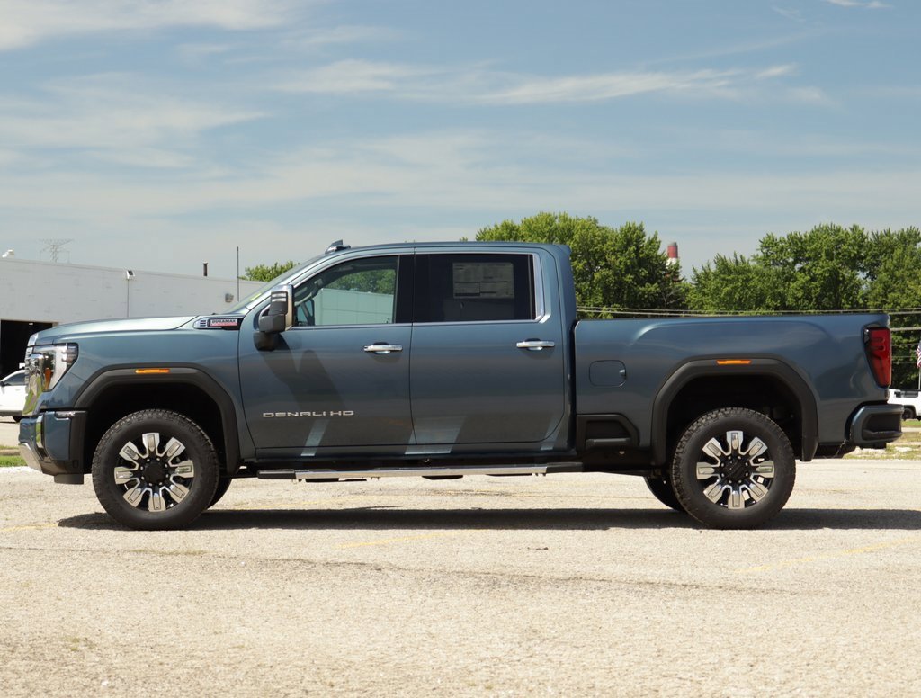 2025 Gmc Sierra 2500 HD Denali photo 4